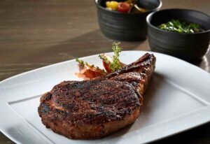 Read more about the article How to Compete in Steakhouse Market Where Competitors Are Far Ahead?